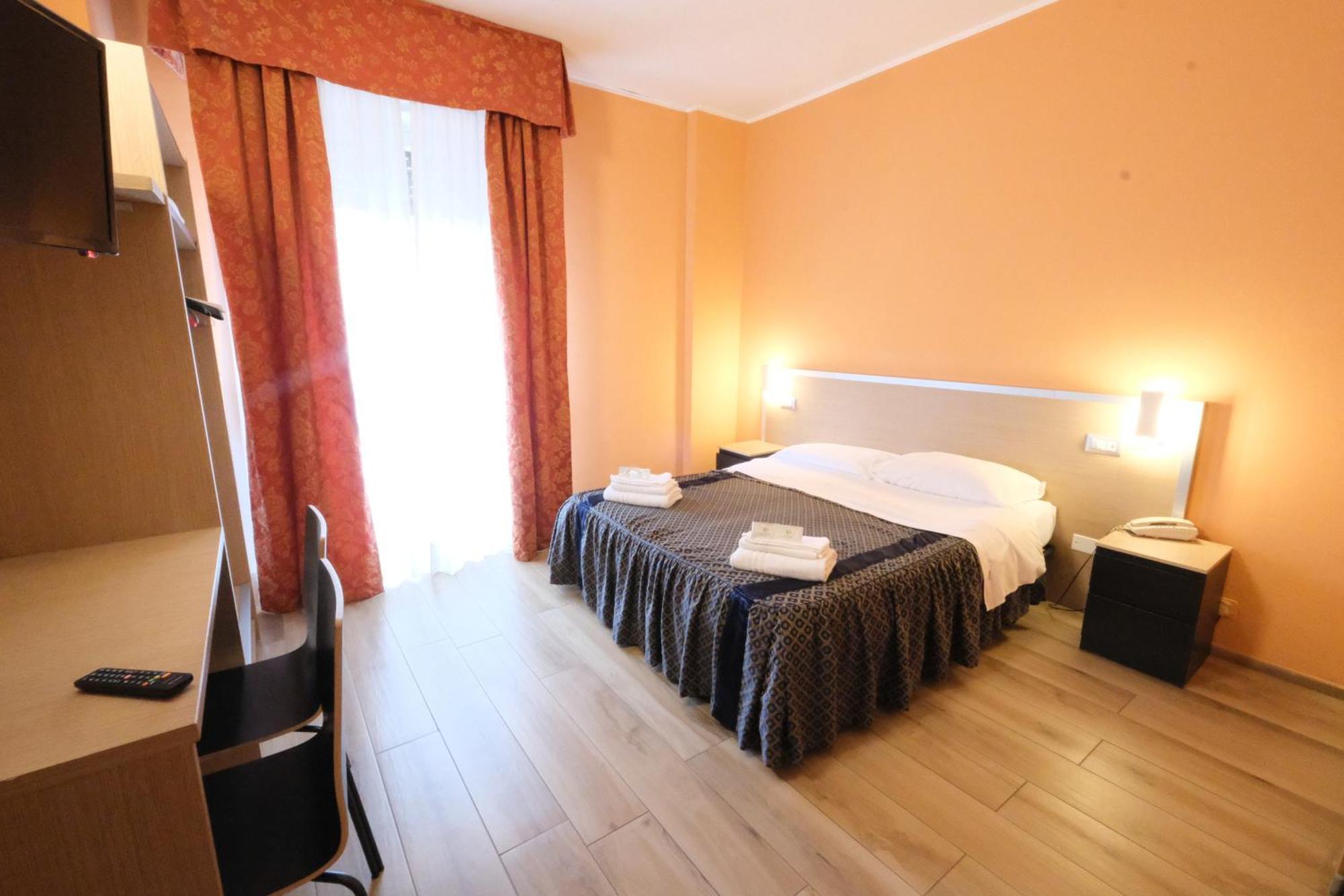 Hotel Lugano — Fotos 3